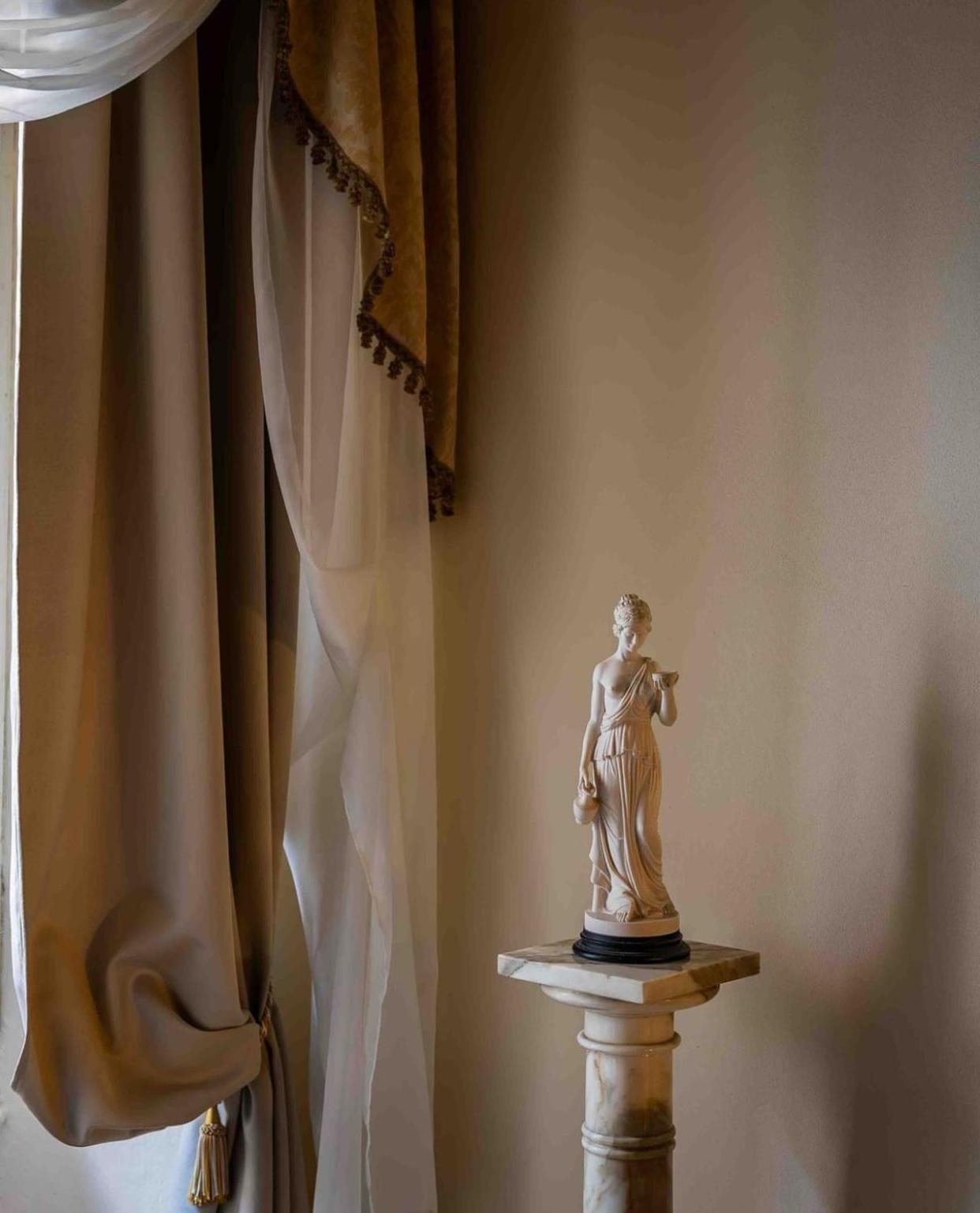 Palazzo Lari Sarzana Hotel Ngoại thất bức ảnh