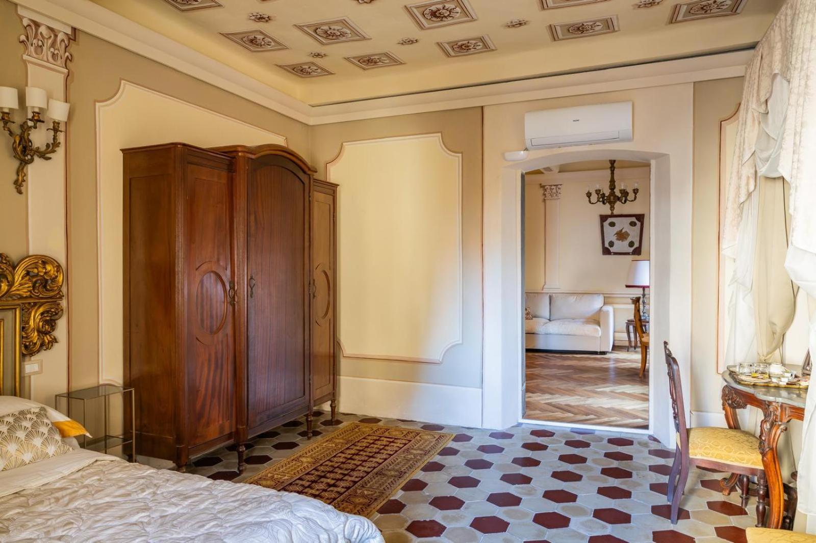 Palazzo Lari Sarzana Hotel Ngoại thất bức ảnh